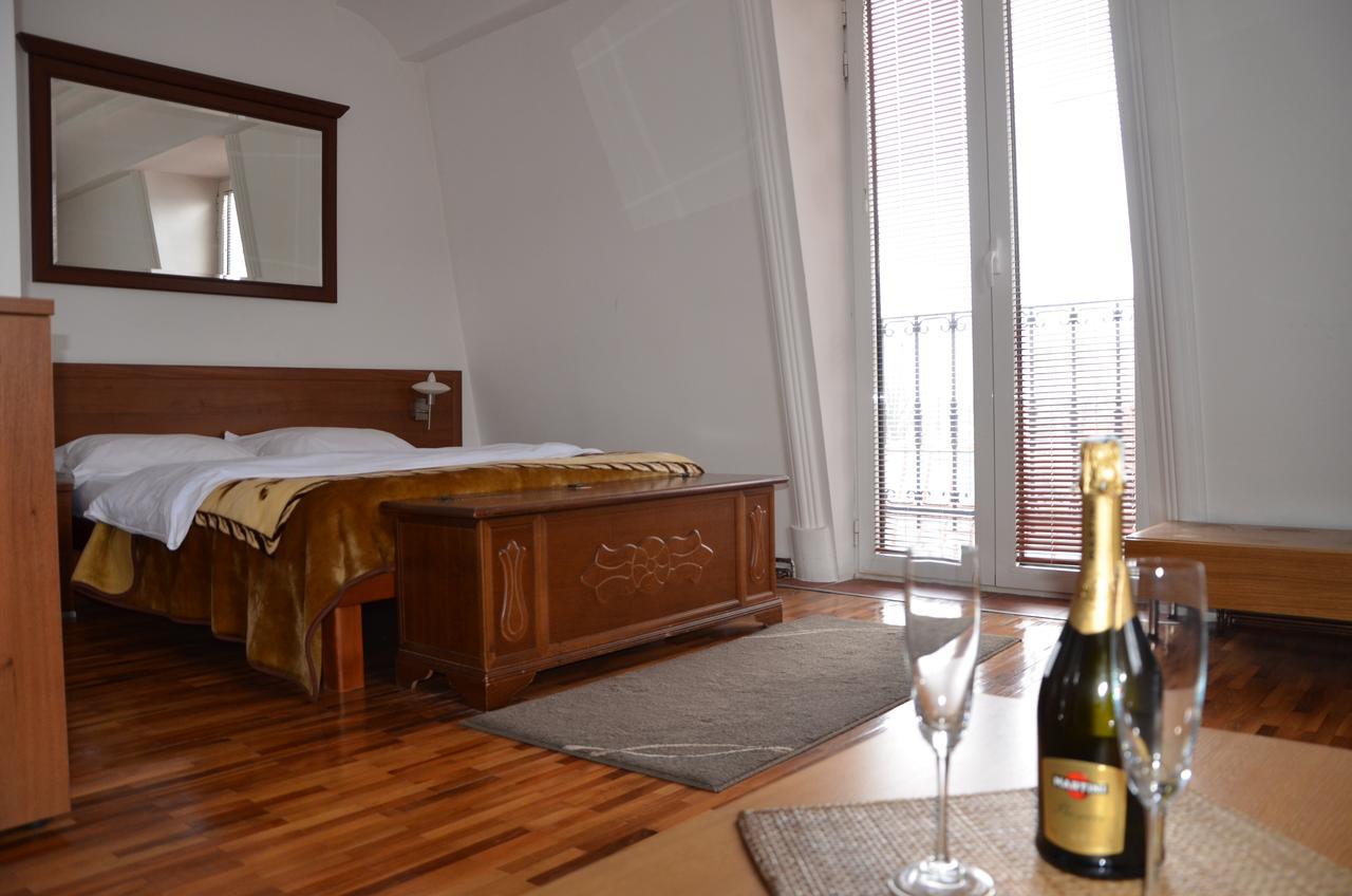 Hotel Brile Kolašin Esterno foto