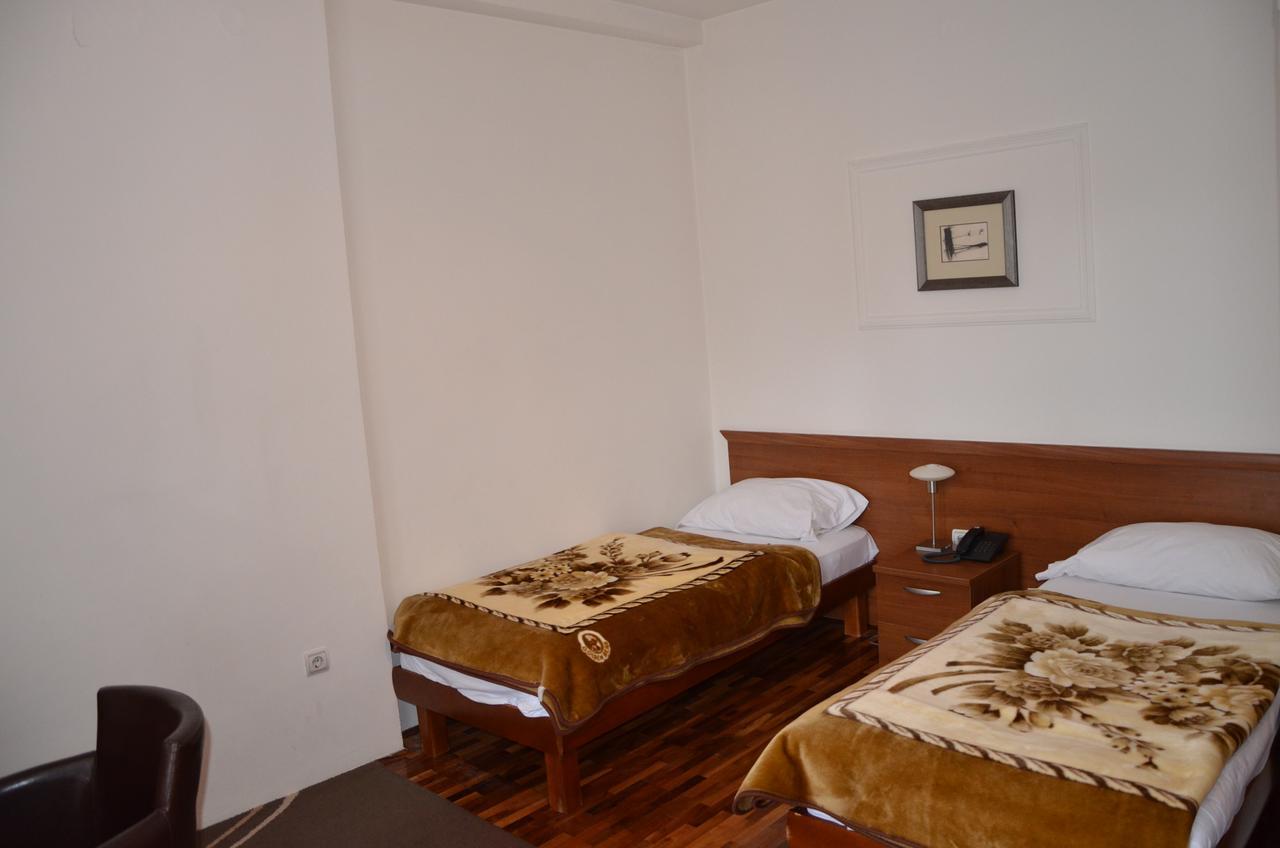 Hotel Brile Kolašin Esterno foto